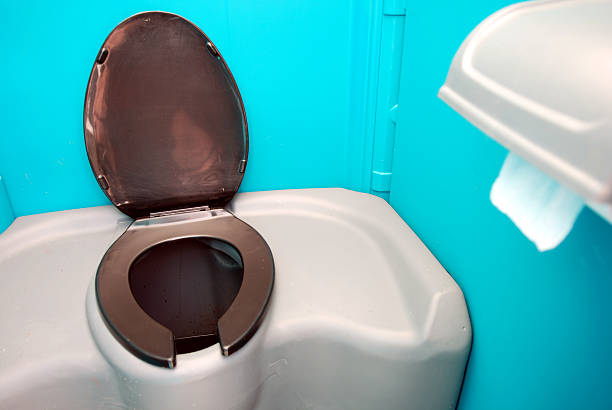 Best Affordable portable toilet rental  in Brookfield, MO